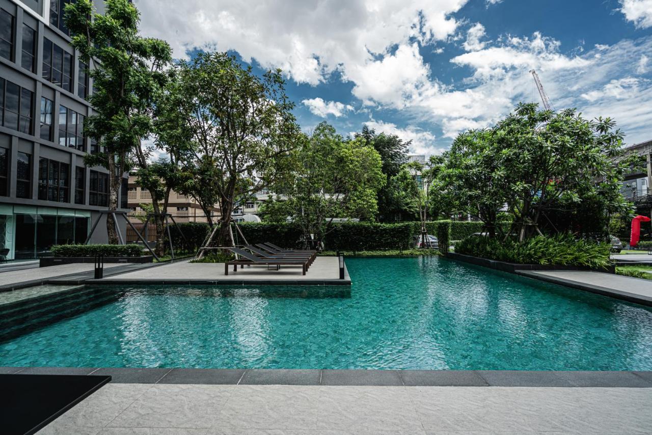 Siamese Sukhumvit 87 Apartment Банкок Екстериор снимка